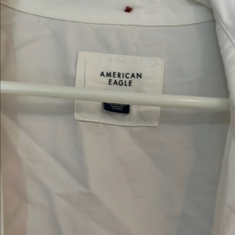 American Eagle White Shirt